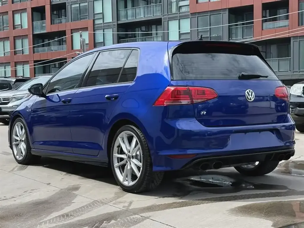 Volkswagen Golf R fotografie Volkswagen Golf R