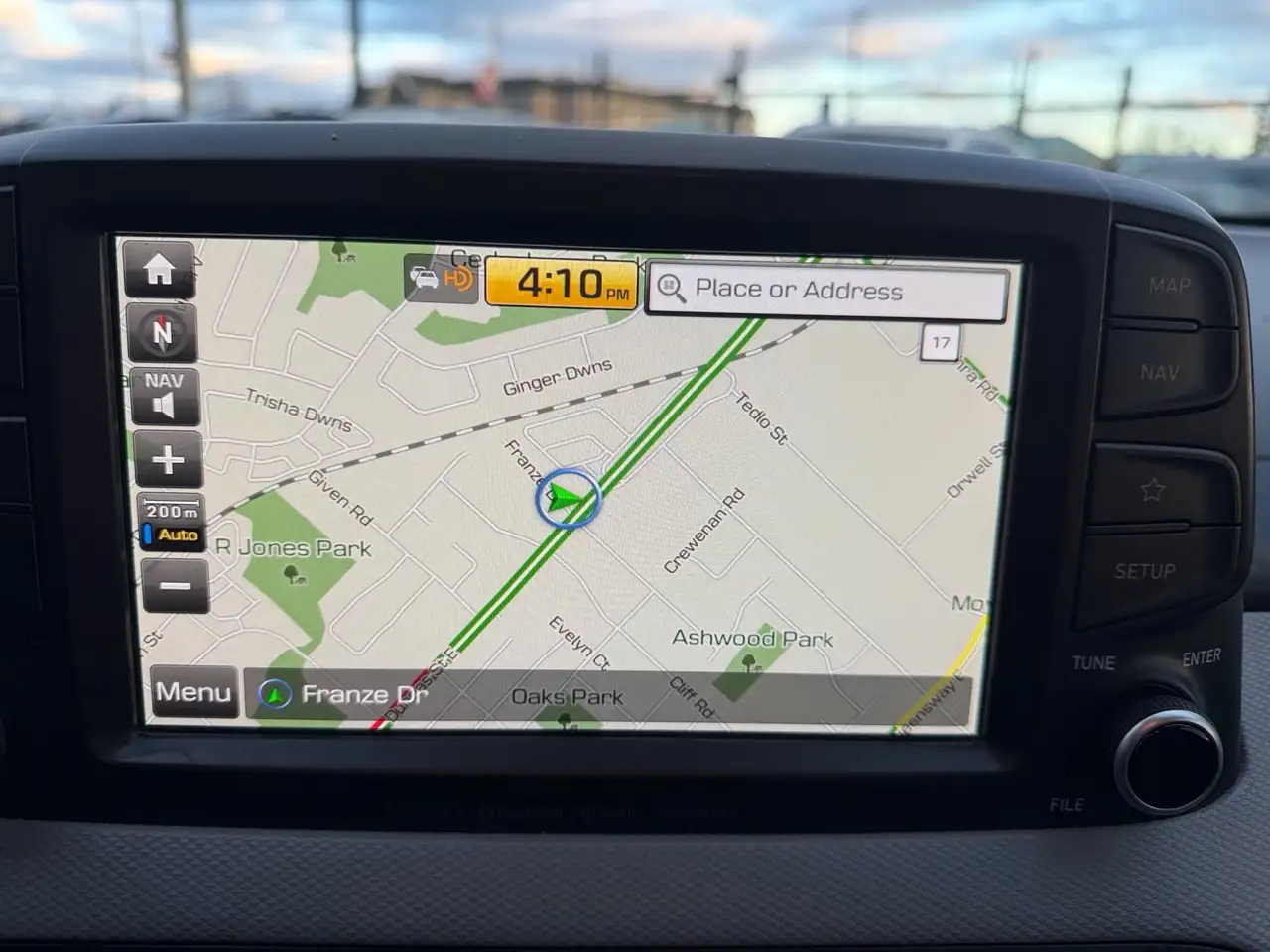 Hyundai KONA снимка Hyundai KONA