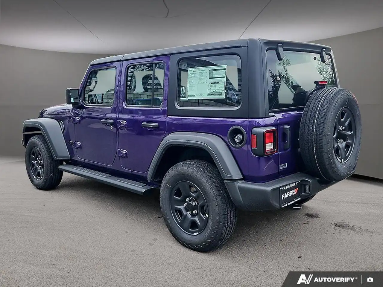 Jeep Wrangler снимка Jeep Wrangler