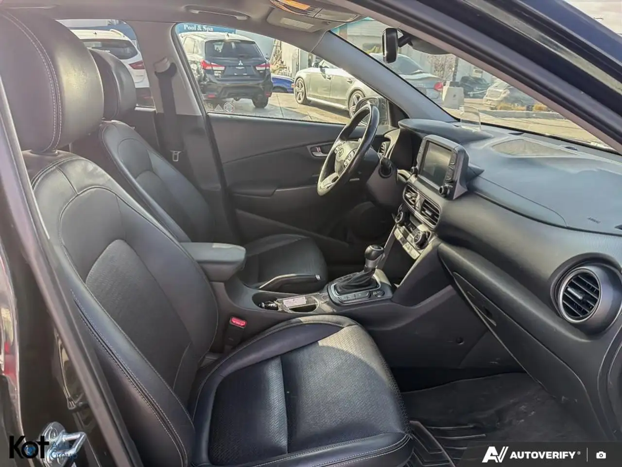 Hyundai KONA снимка Hyundai KONA