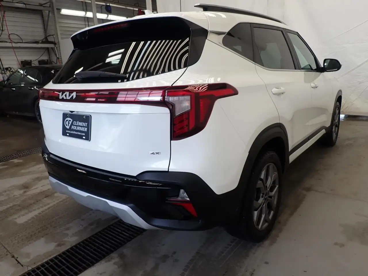 Kia Seltos photo Kia Seltos