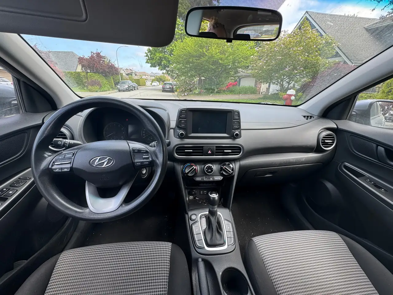 Hyundai KONA снимка Hyundai KONA