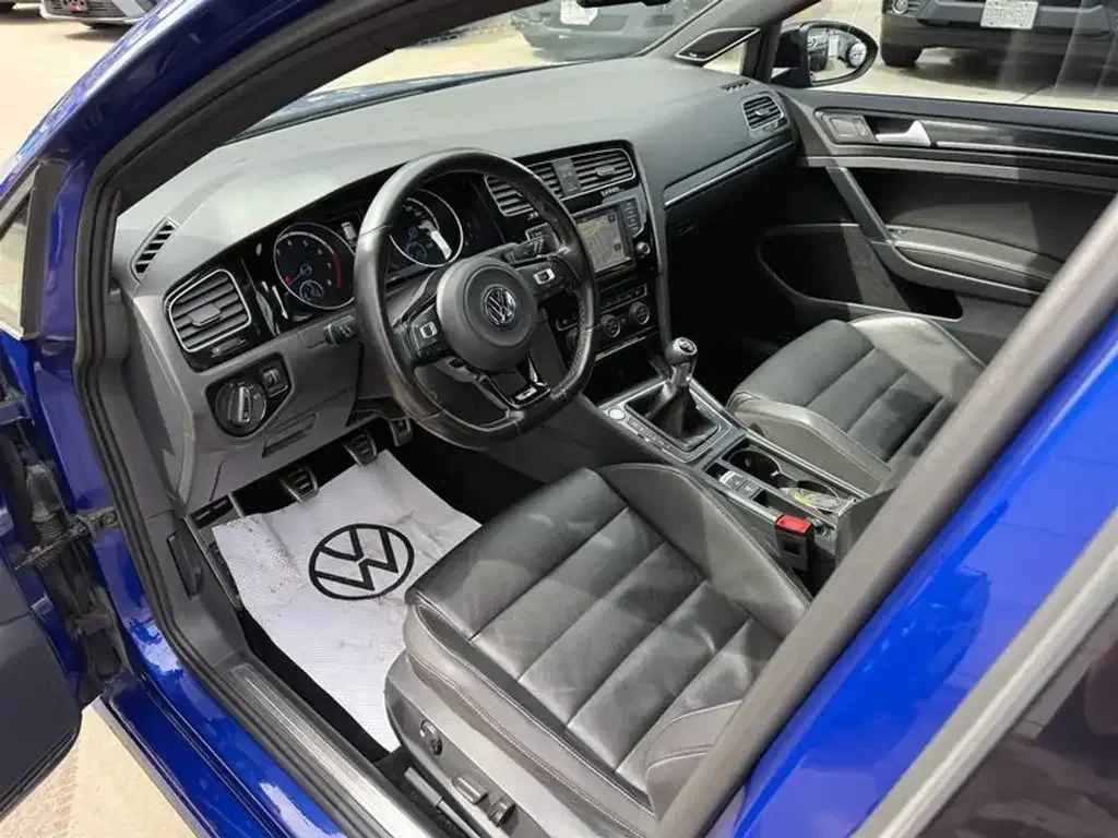 Volkswagen Golf R fotografie Volkswagen Golf R