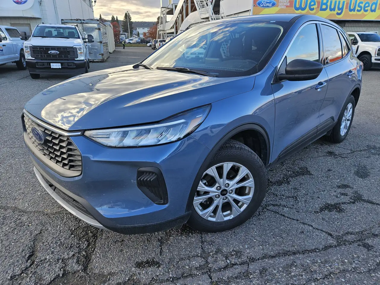 Ford Escape снимка Ford Escape