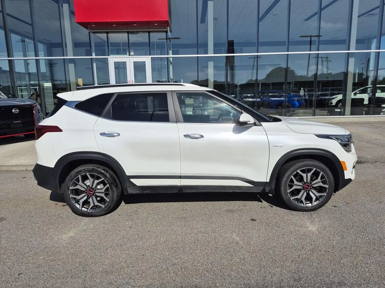 Kia Seltos photo Kia Seltos
