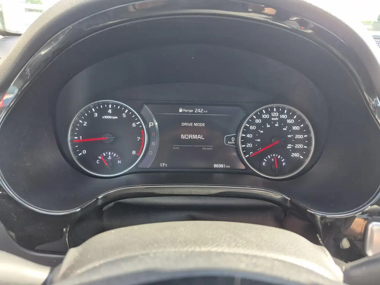 Kia Seltos photo Kia Seltos