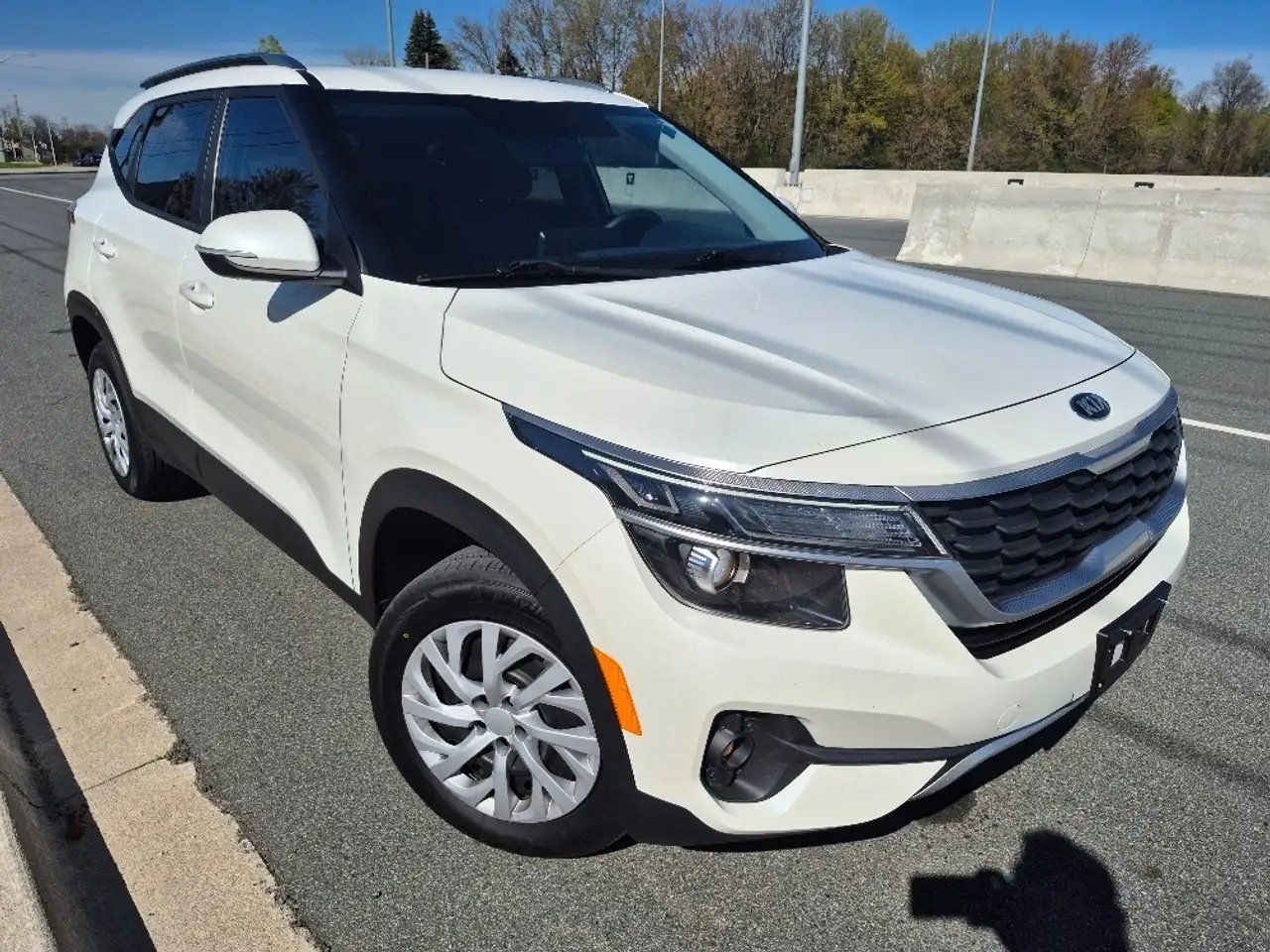 Kia Seltos снимка Kia Seltos