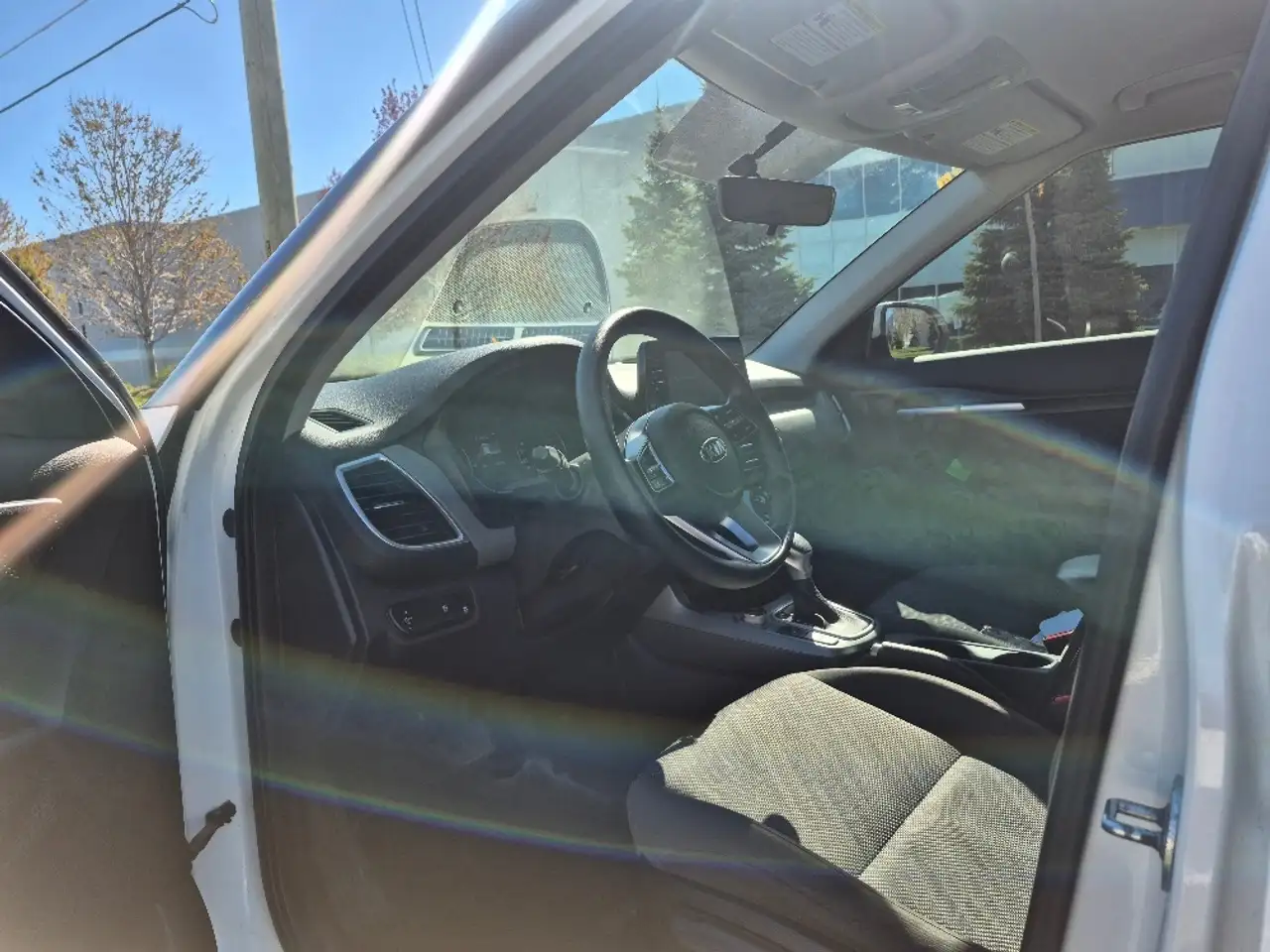 Kia Seltos снимка Kia Seltos