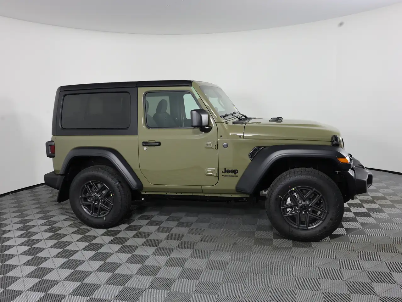 Jeep Wrangler photo Jeep Wrangler