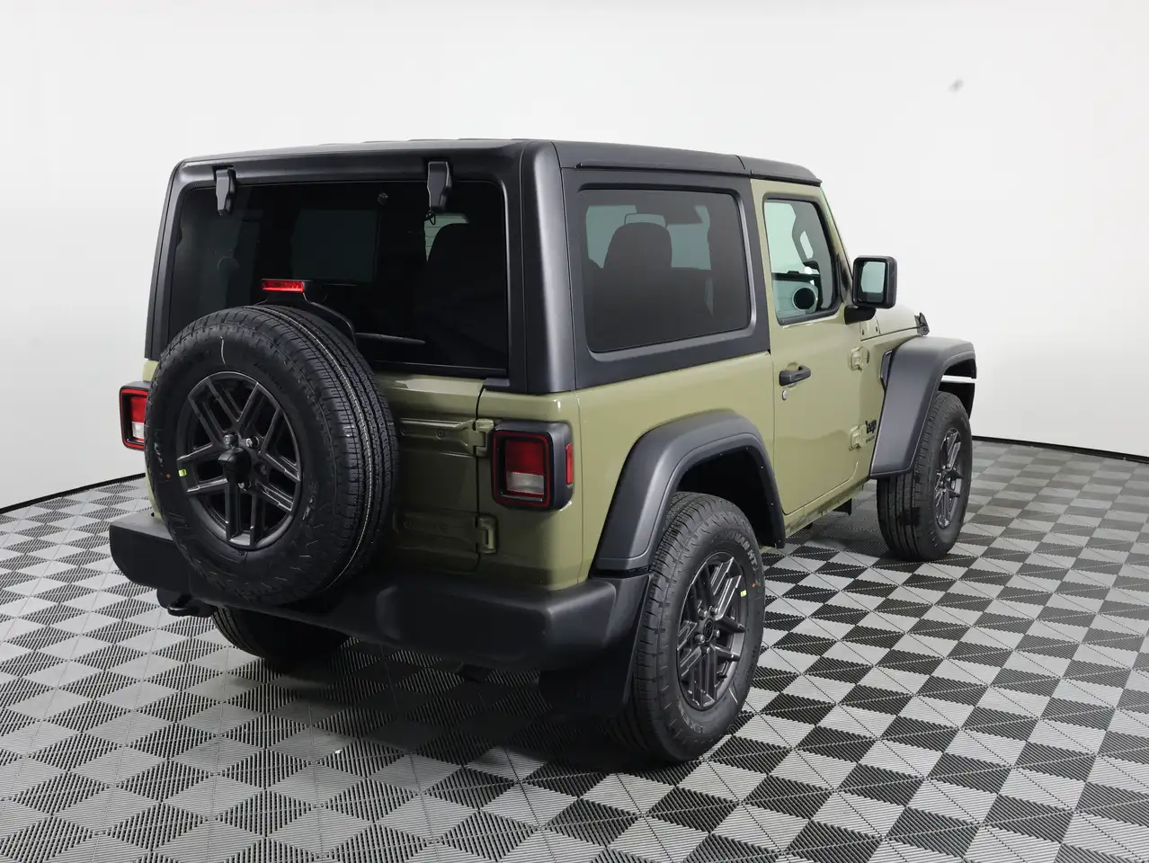 Jeep Wrangler photo Jeep Wrangler