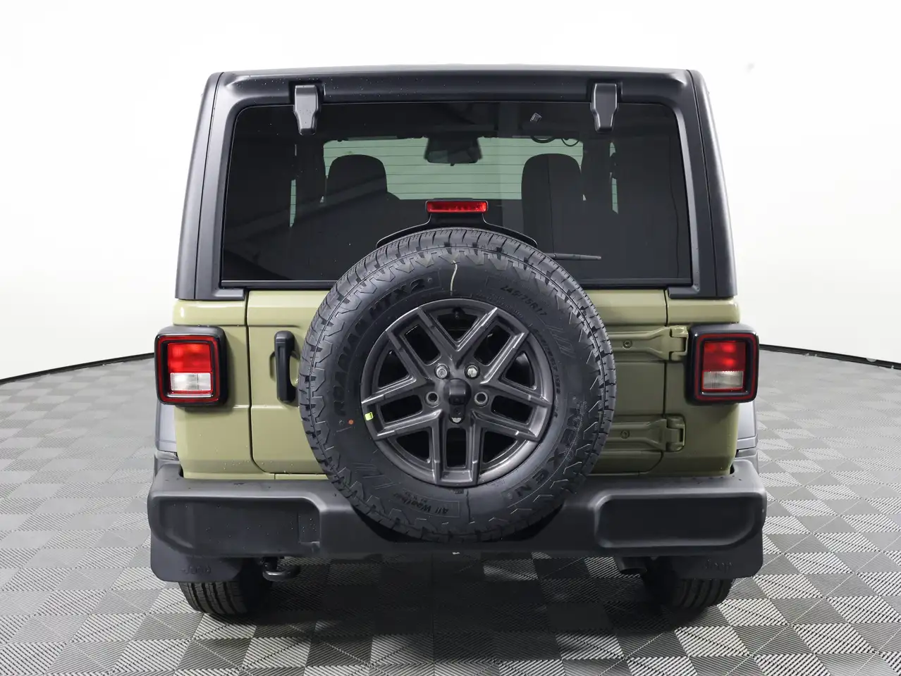 Jeep Wrangler photo Jeep Wrangler