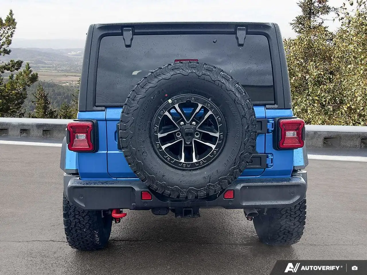 Jeep Wrangler photo Jeep Wrangler