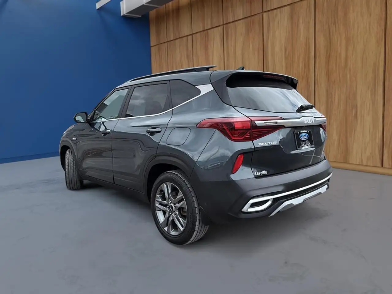 Kia Seltos снимка Kia Seltos
