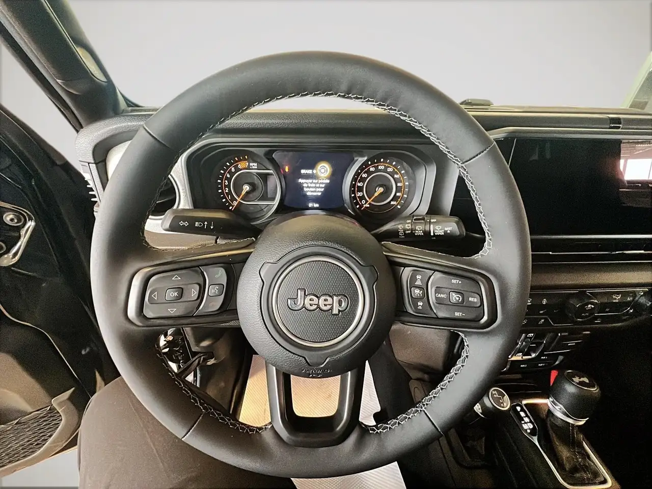 Jeep Wrangler снимка Jeep Wrangler