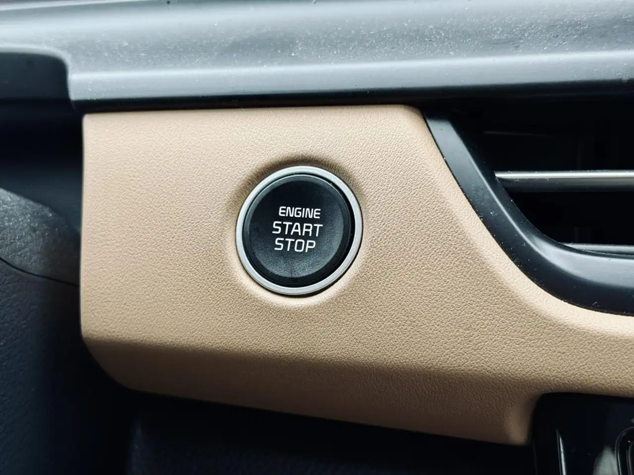 Kia Seltos снимка Kia Seltos