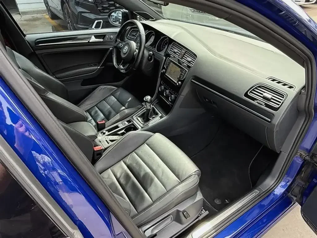 Volkswagen Golf R fotografie Volkswagen Golf R