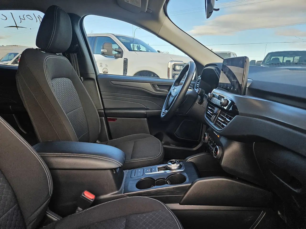 Ford Escape снимка Ford Escape