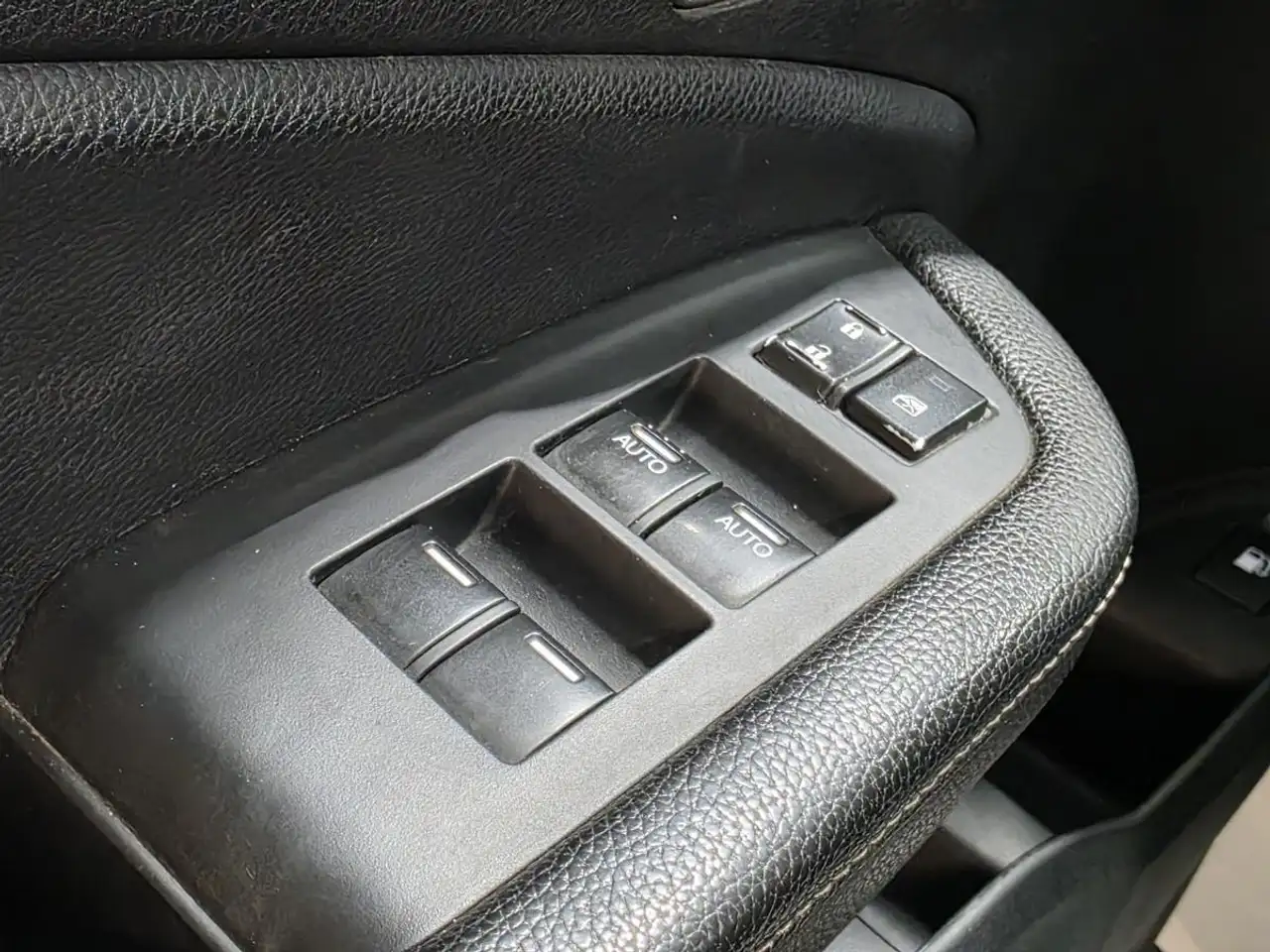 Honda Ridgeline снимка Honda Ridgeline