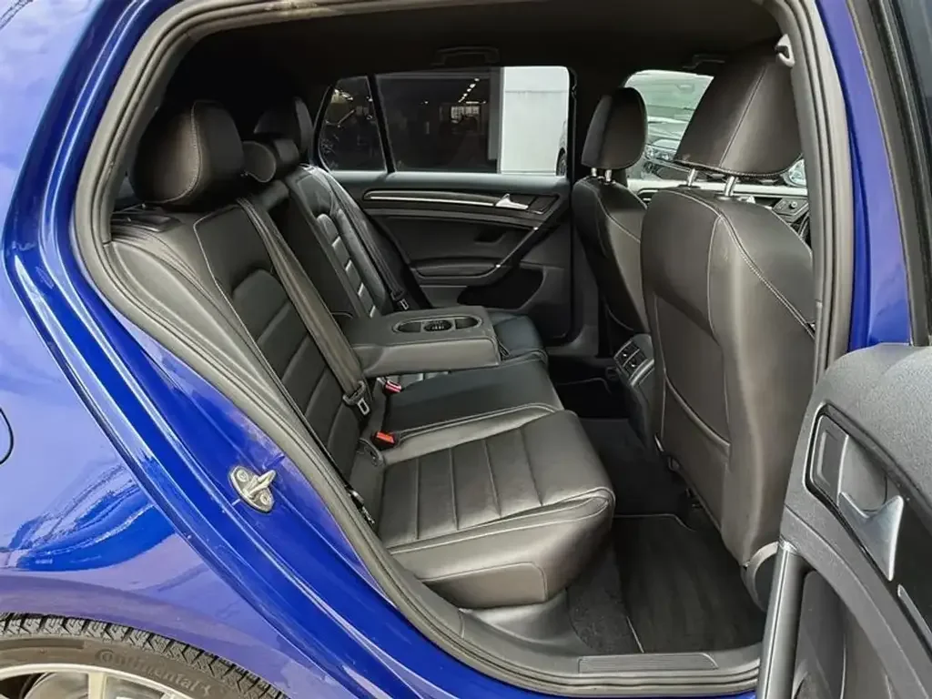 Volkswagen Golf R fotografie Volkswagen Golf R