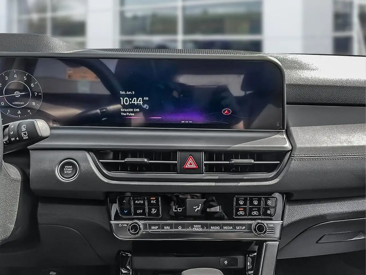 Kia Seltos снимка Kia Seltos