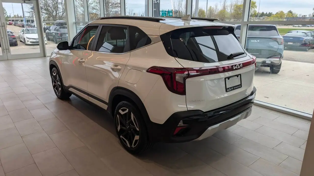 Kia Seltos снимка Kia Seltos