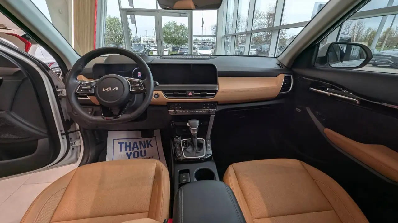 Kia Seltos снимка Kia Seltos