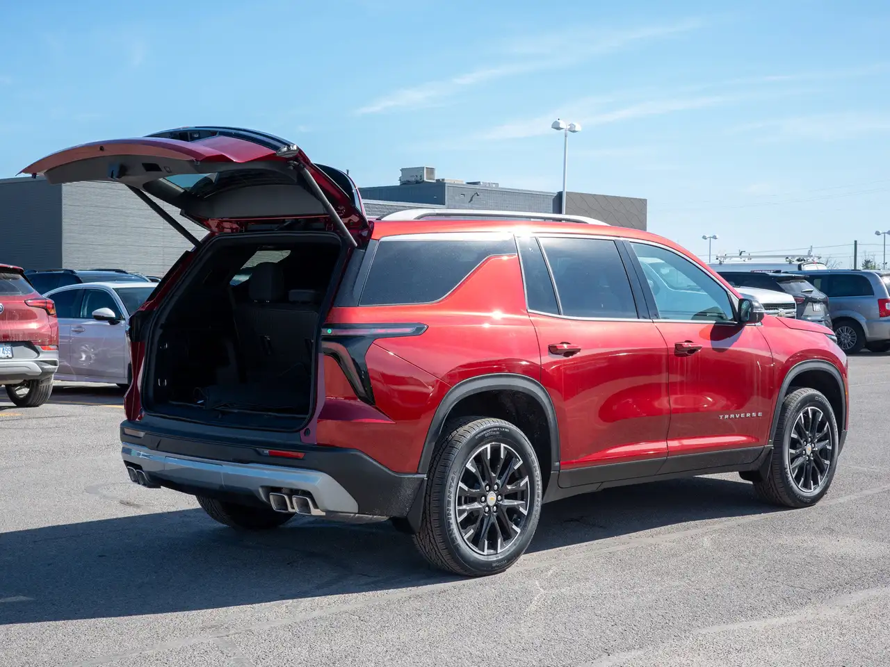 Chevrolet Traverse снимка Chevrolet Traverse