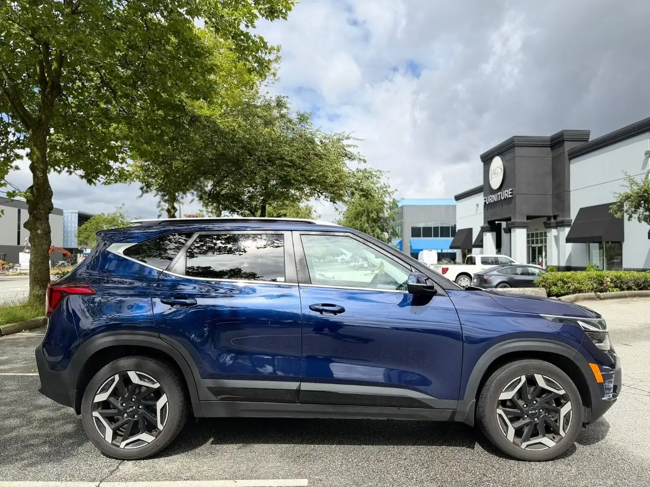 Kia Seltos снимка Kia Seltos