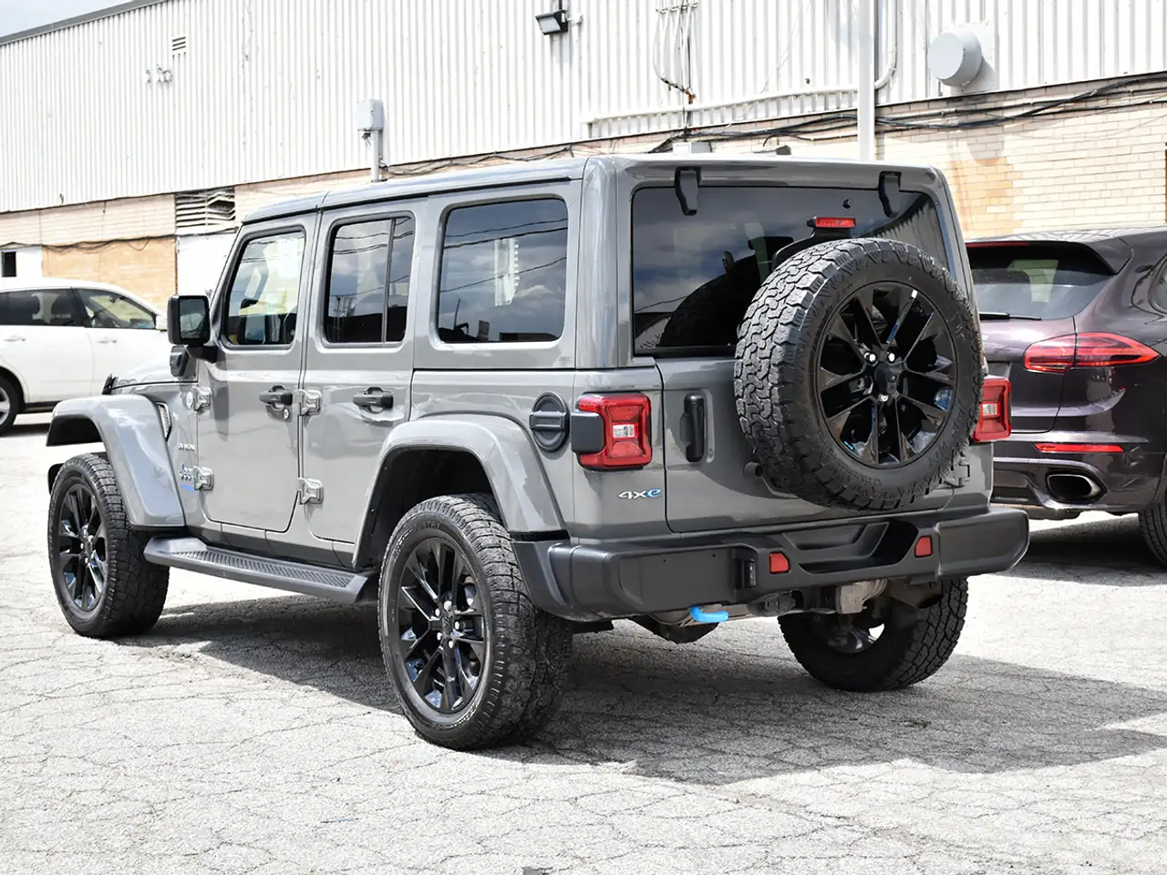 Jeep Wrangler снимка Jeep Wrangler
