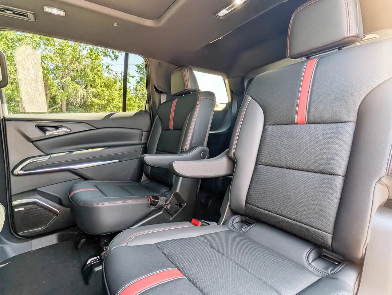 Chevrolet Traverse photo Chevrolet Traverse