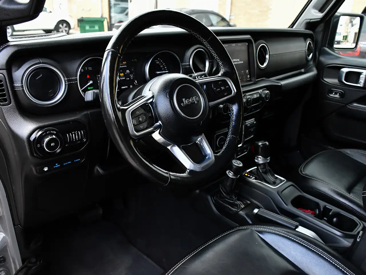 Jeep Wrangler снимка Jeep Wrangler