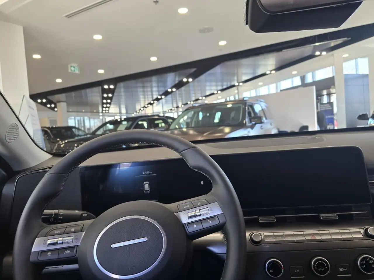 Hyundai KONA photo Hyundai KONA