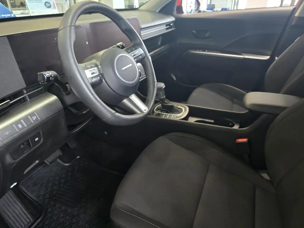 Hyundai KONA photo Hyundai KONA