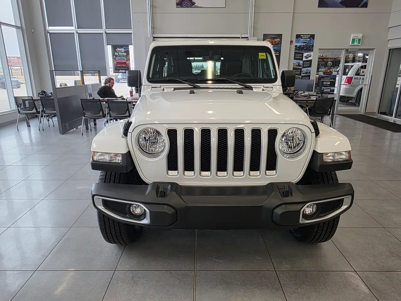 Jeep Wrangler снимка Jeep Wrangler
