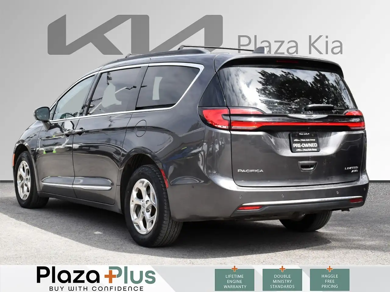 Chrysler Pacifica photo Chrysler Pacifica
