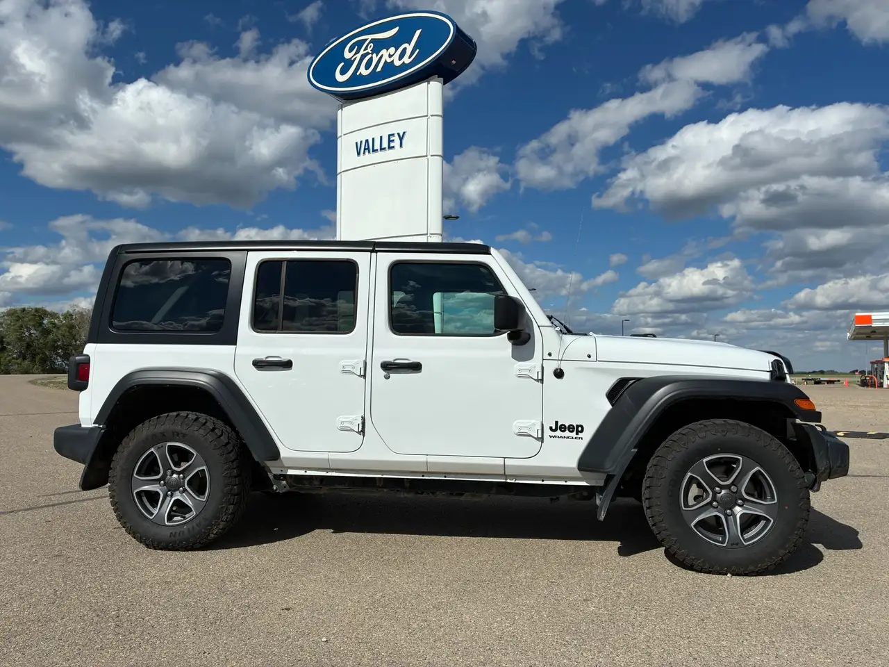 2023 Jeep Wrangler