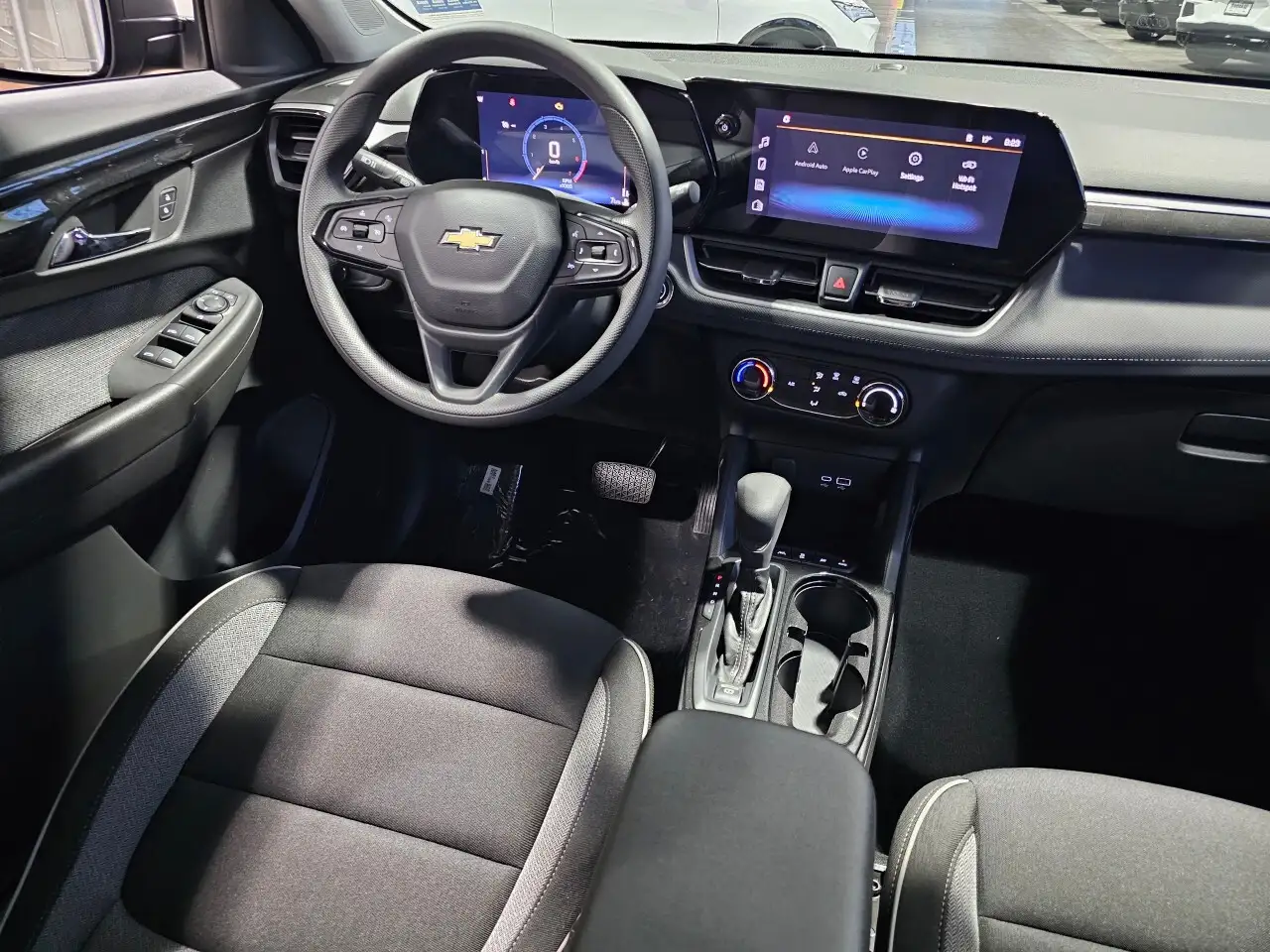 Chevrolet Trailblazer снимка Chevrolet Trailblazer