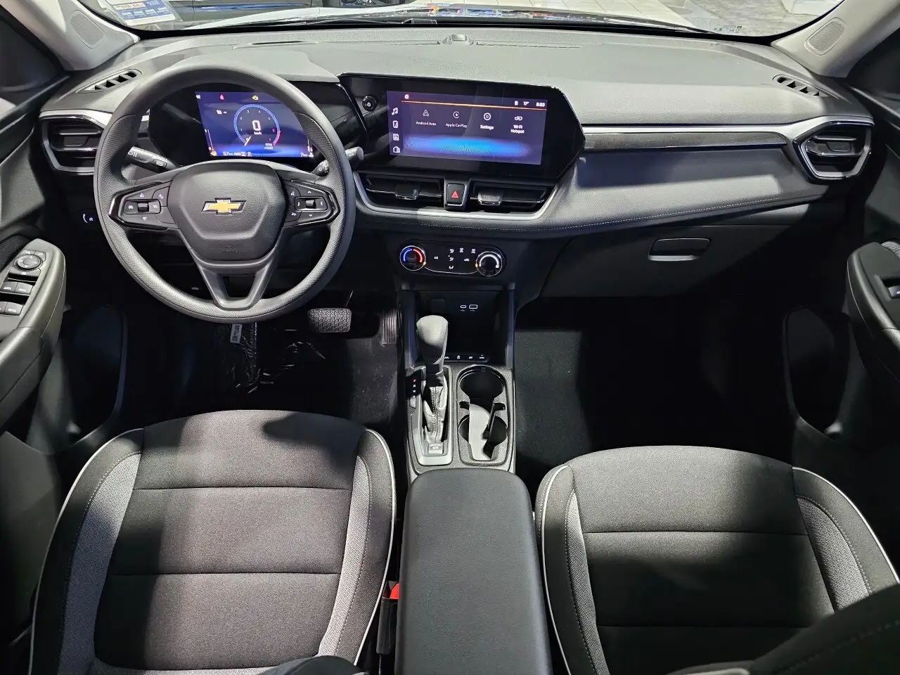Chevrolet Trailblazer снимка Chevrolet Trailblazer