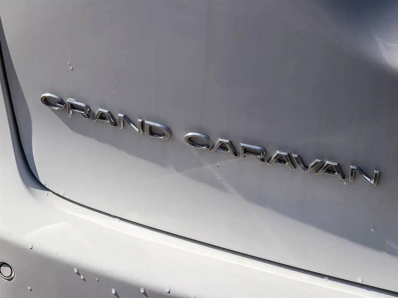 Chrysler Grand Caravan снимка Chrysler Grand Caravan