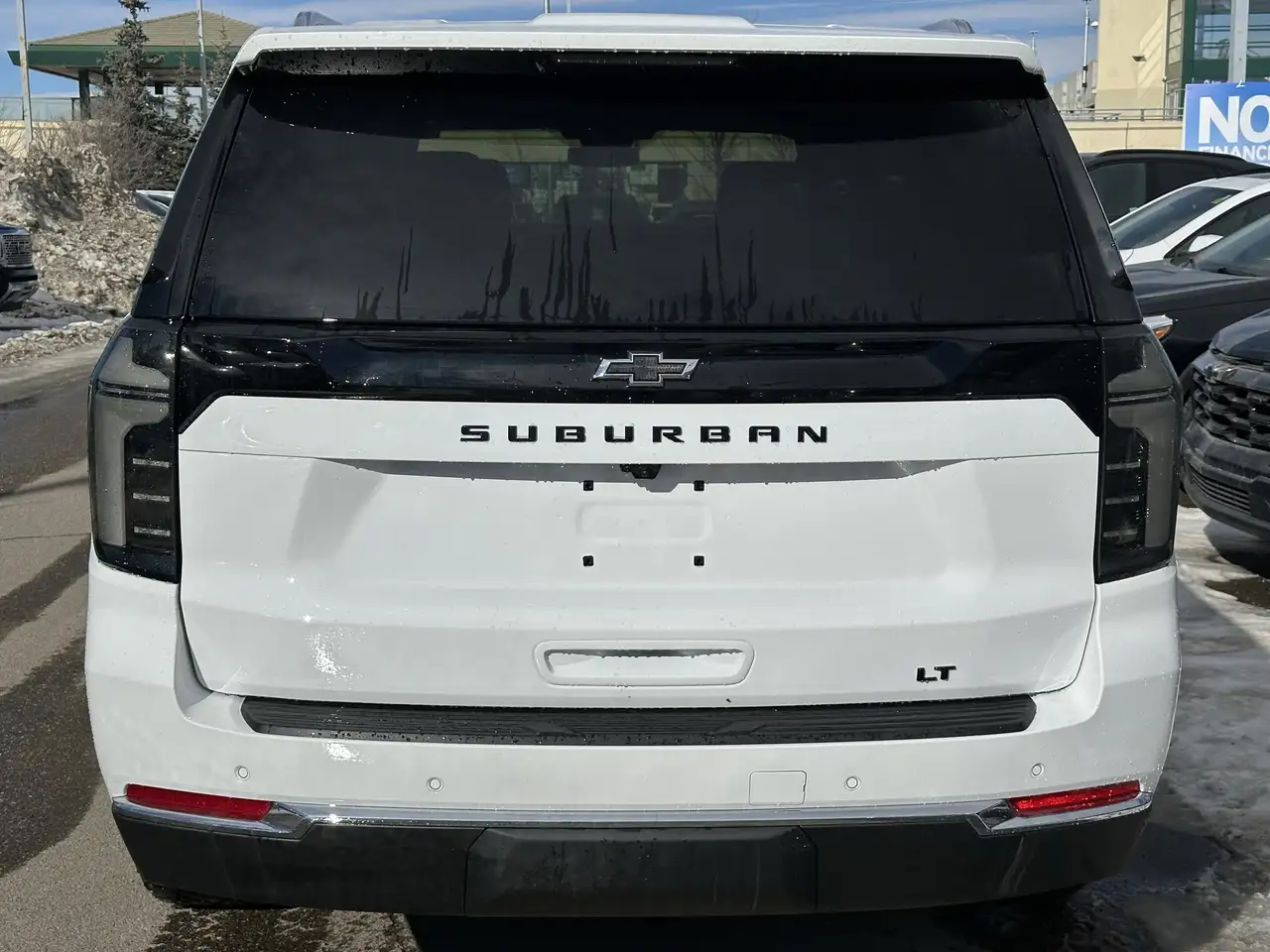 Chevrolet Suburban снимка Chevrolet Suburban