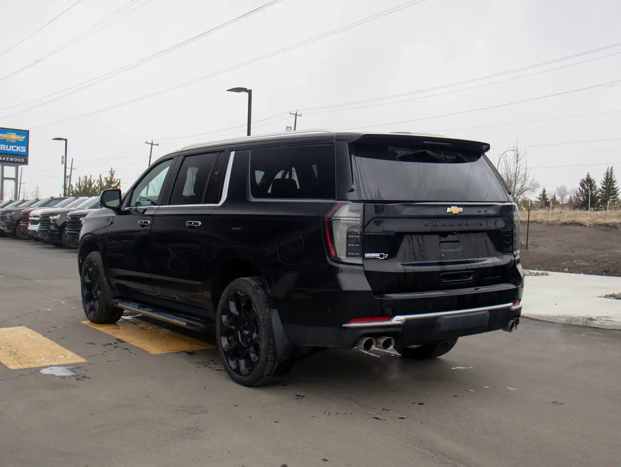 Chevrolet Suburban снимка Chevrolet Suburban
