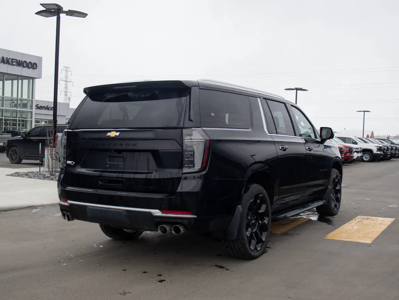Chevrolet Suburban снимка Chevrolet Suburban