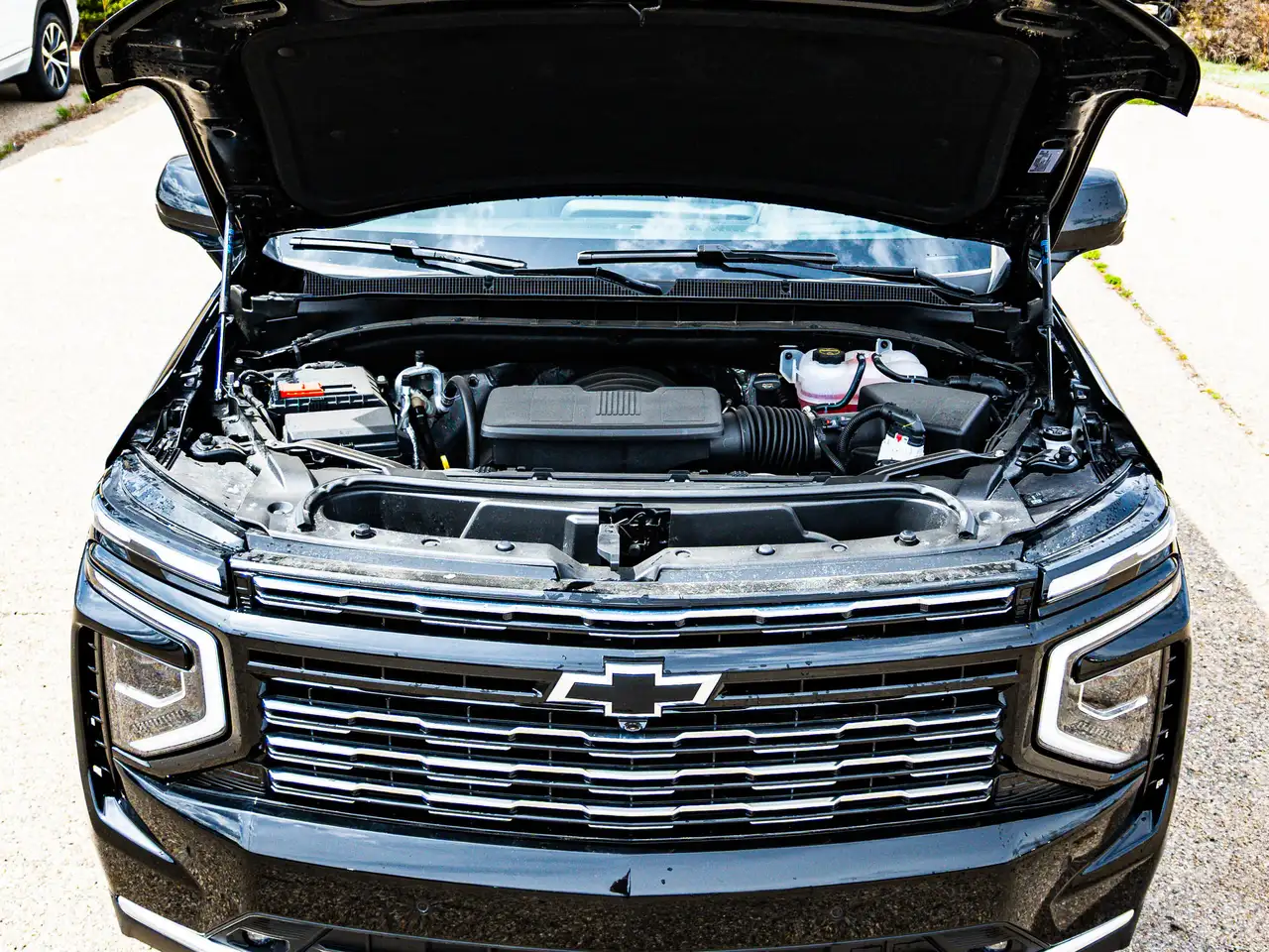 Chevrolet Suburban снимка Chevrolet Suburban
