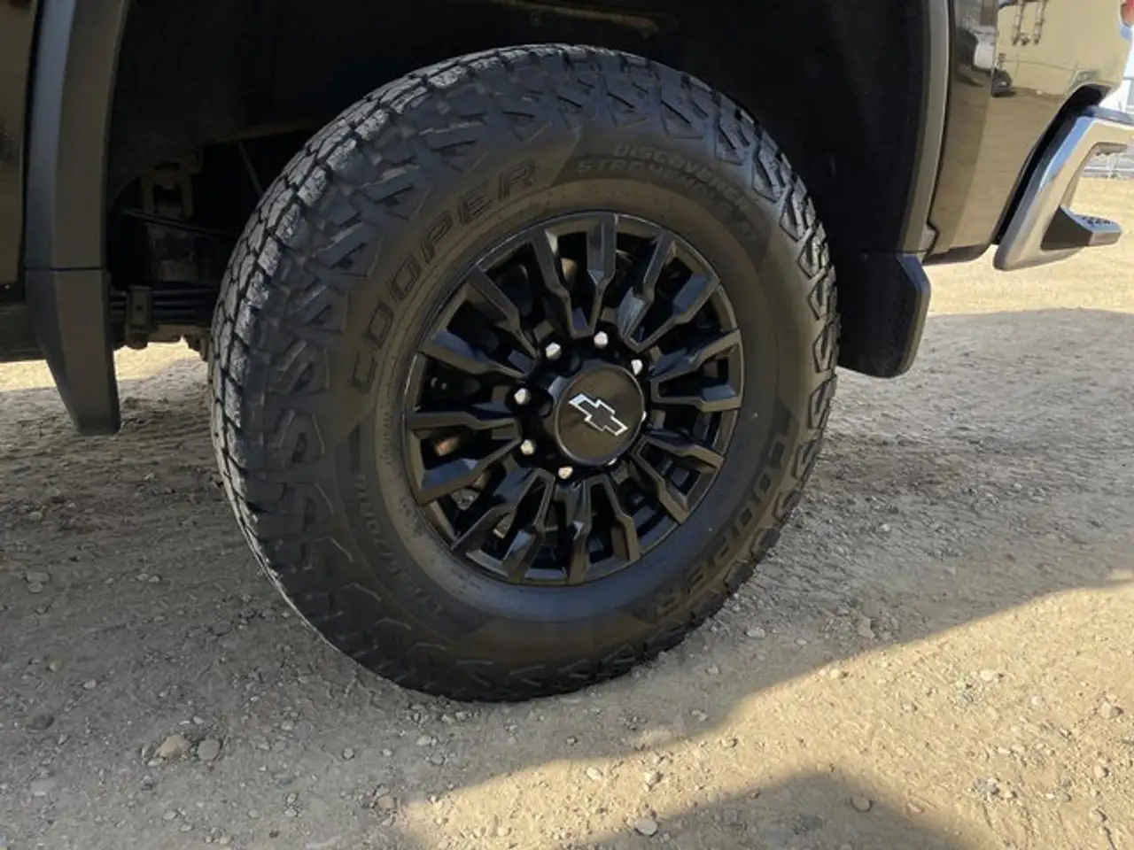 Chevrolet Silverado 3500 снимка Chevrolet Silverado 3500