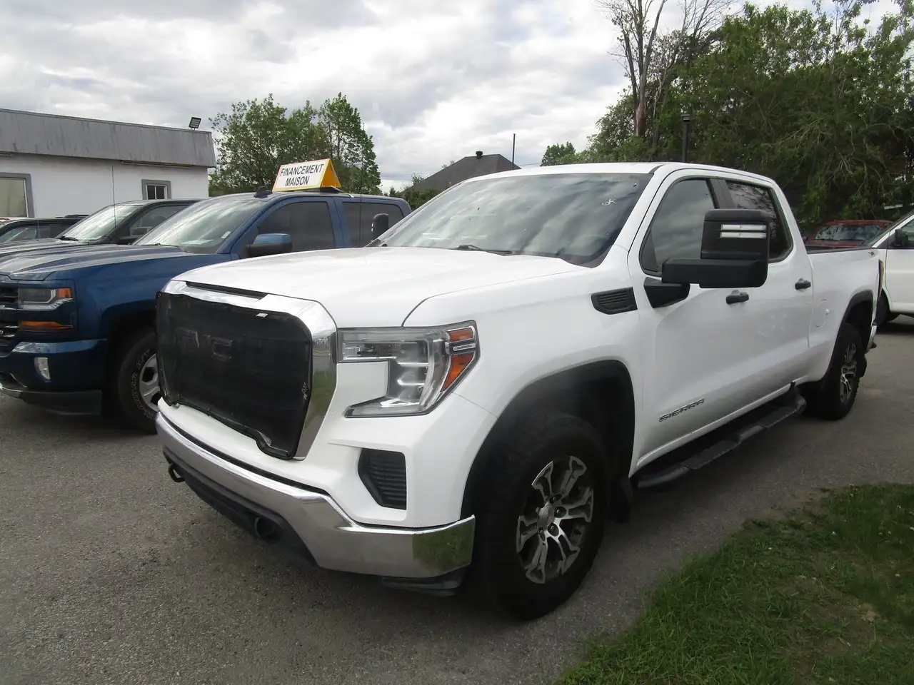 Chevrolet Suburban снимка Chevrolet Suburban
