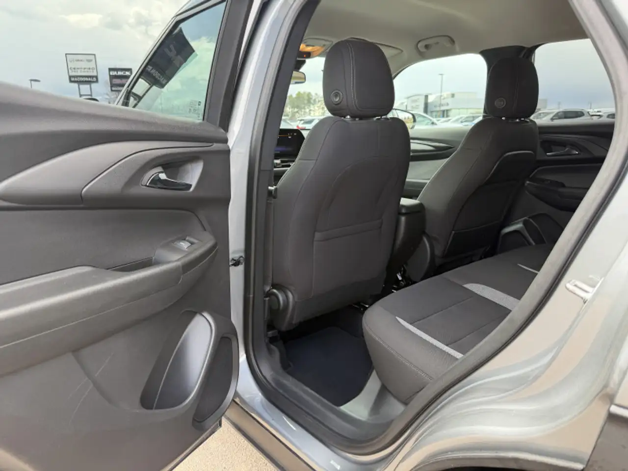 Chevrolet Trailblazer снимка Chevrolet Trailblazer
