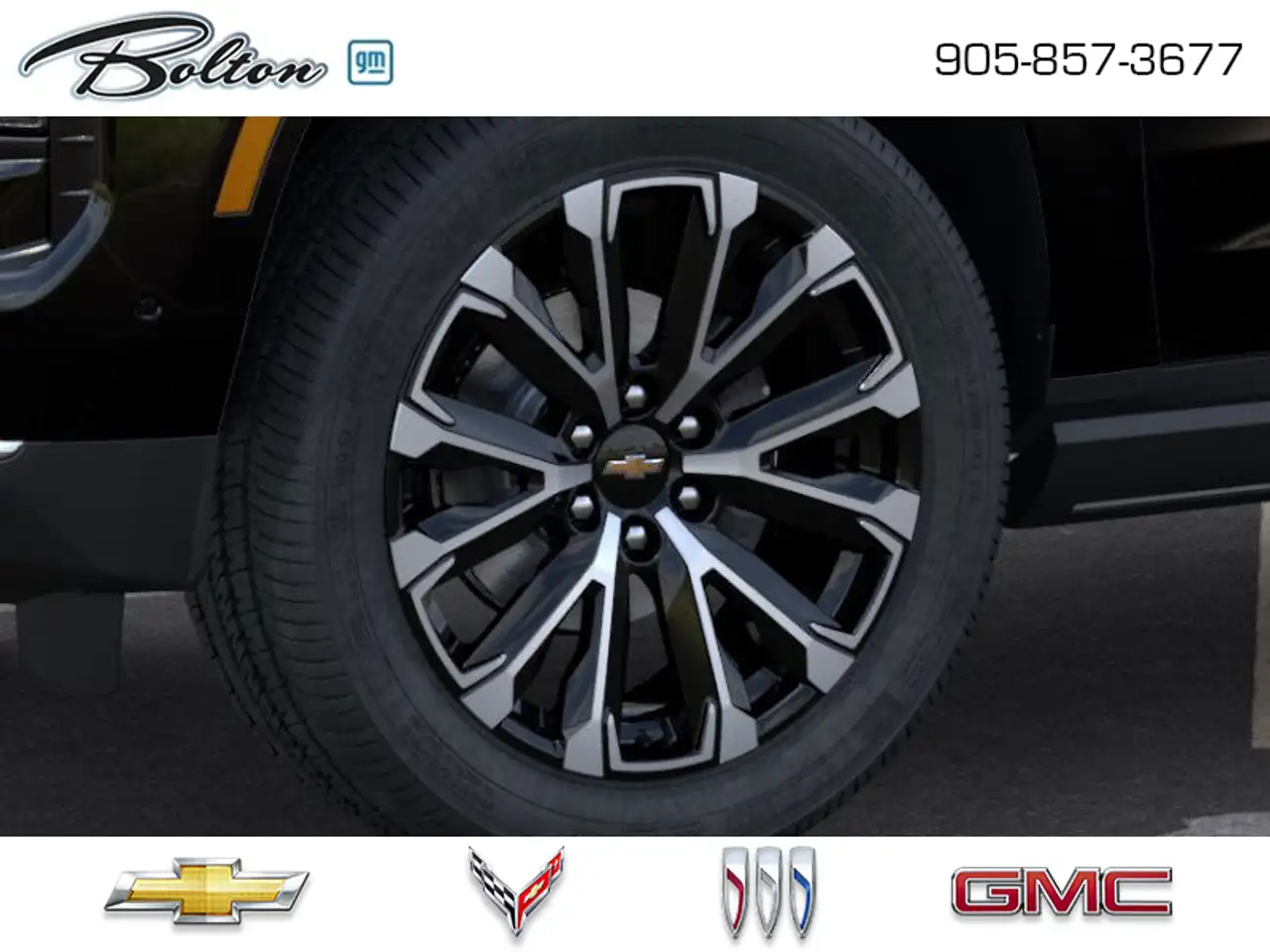 Chevrolet Suburban снимка Chevrolet Suburban