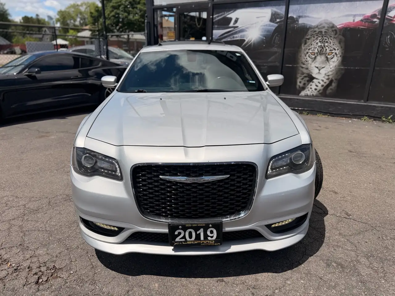 Chrysler 300 снимка Chrysler 300