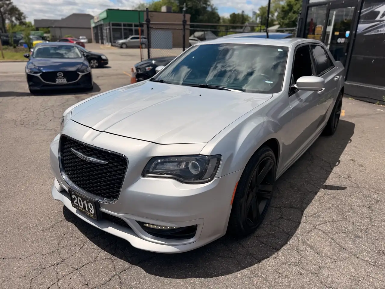 Chrysler 300 снимка Chrysler 300