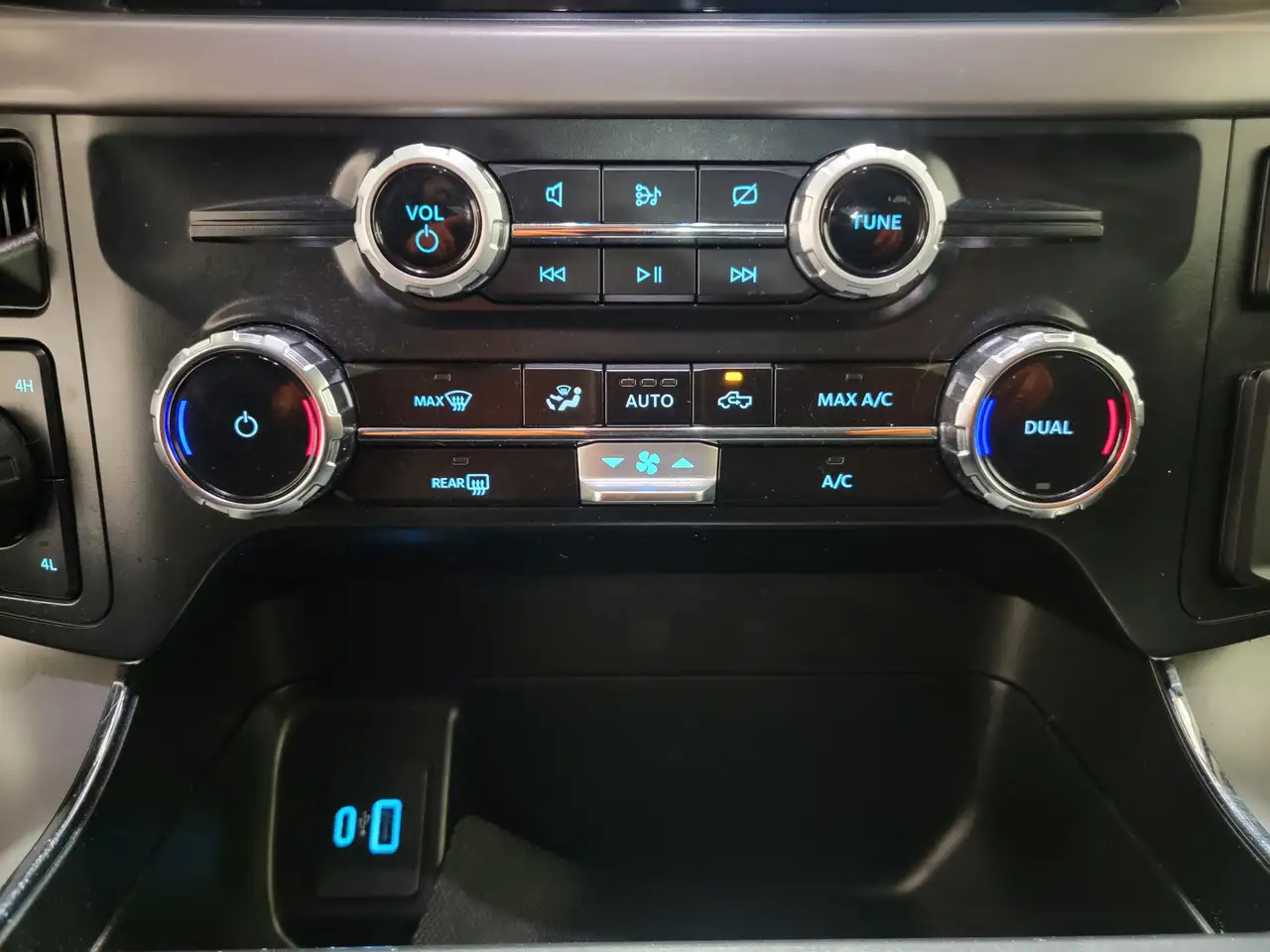 Ford F 150 снимка Ford F 150